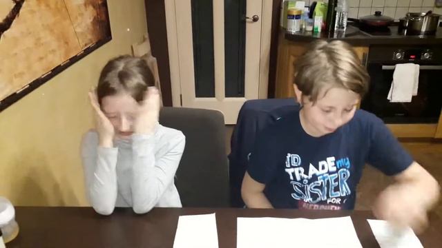 BEAN BOOZLED ЧЕЛЕНДЖ!!! Фууууууууу! Жесть собачий корм, тухлое яйцо и вонючие носки... СТАВЬ ЛАЙК!! смотреть онлайн