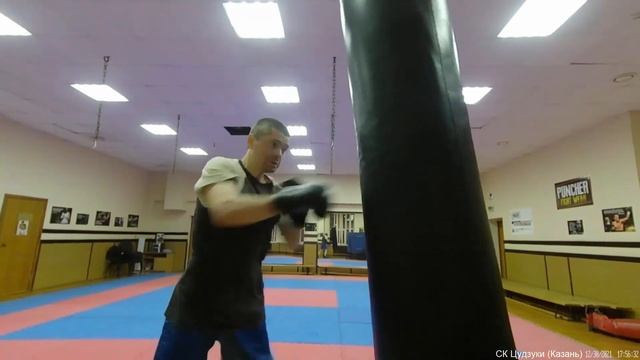 Предновогодняя тренировка по боксу в СК Цудзуки (Казань, 2021) смотреть онлайн