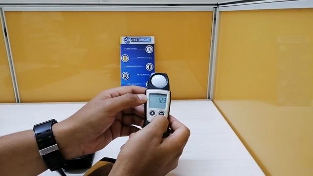 Testo 540 Digital Lux Meter | Light Intensity Meter | Lux Range : 0 to 99,999 Lux | смотреть онлайн