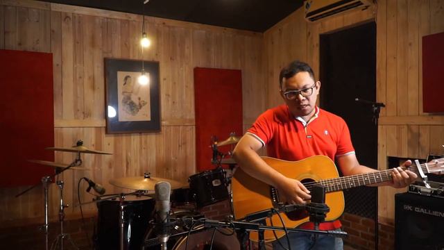 Audio Solution | Compare Mic Condenser Behringer B2 pro VS Akg c214 | Adit MM Official смотреть онлайн