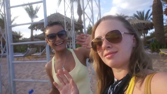 прогулка по берегу красного моря =) смотреть онлайн