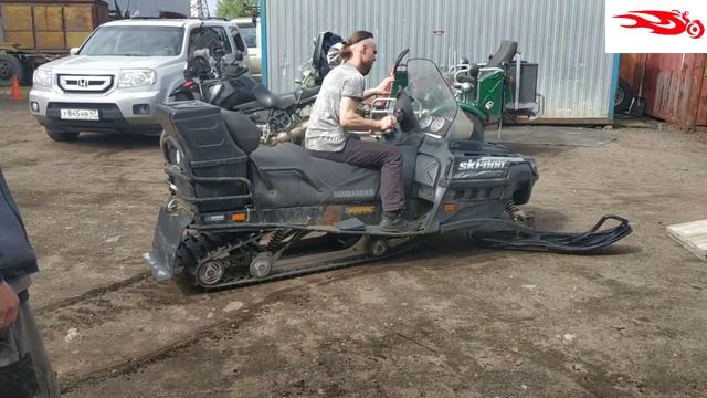 Снегоход на грунте. Можно пахать! смотреть онлайн