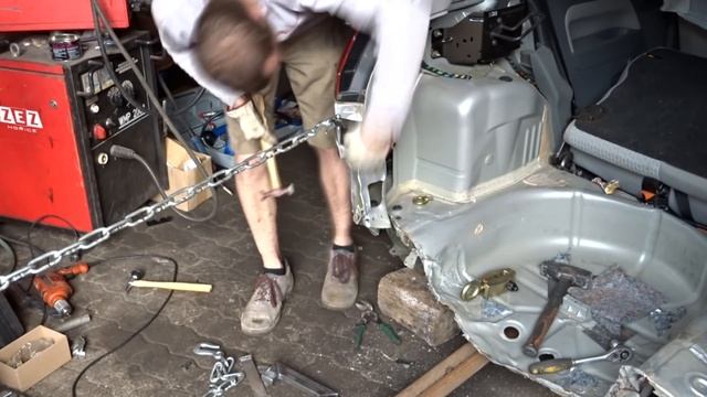 Ford Fusion (Car body repair) смотреть онлайн