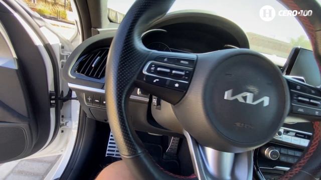 Manejamos el KIA Stinger 2023 GT - car review | auto vlog смотреть онлайн