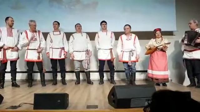 Ой мороз, мороз. Ансамбль Куржак. Балалайка, скрипка, гармонь. смотреть онлайн