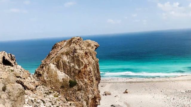 Vlog01 - PARAGLIDING IN THE FORGOTTEN ISLAND: SOCOTRA, YEMEN смотреть онлайн