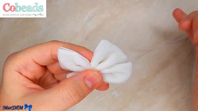 Правда же очень мило получилось? Бантики из лент 2,5 см канзаши мк Cobeads