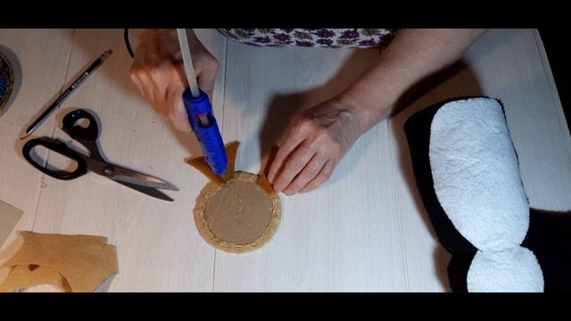 Новогодний декор | пингвин под ёлку смотреть онлайн