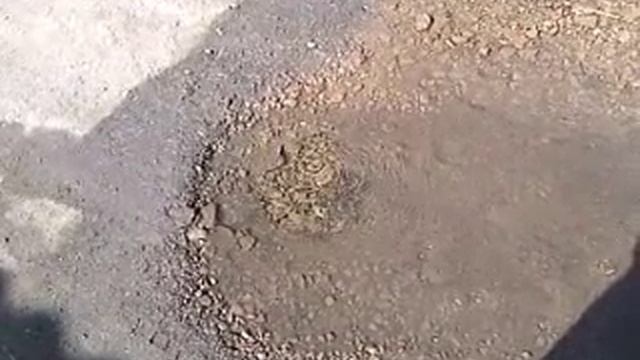 ''Родник'' в асфальте смотреть онлайн