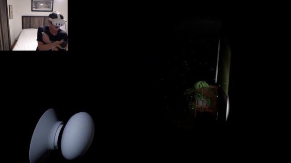 FIRST TIME PLAYING HELP WANTED VR!!!