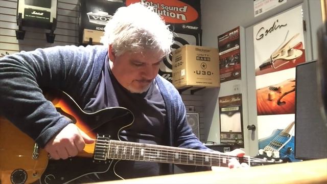 Epiphone vs Ibanez semi-hollow. One of them disapointed me - Rick goes to the music store. смотреть онлайн