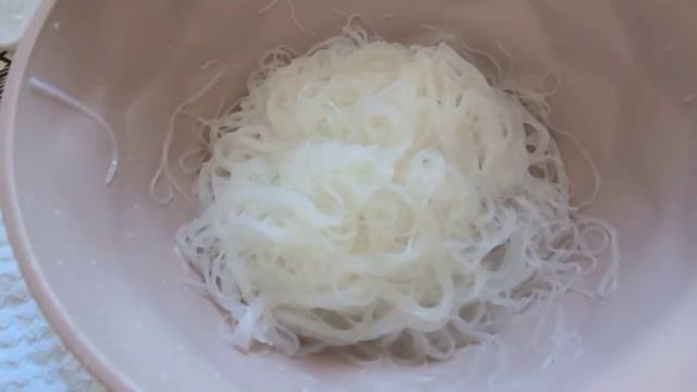 Фунчоза.Корейский салат. Салат из прозрачной лапши. Қазақша рецепт.Фунчоза по - корейский с овощами смотреть онлайн