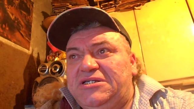 ДОВЕЛИ до СЛЁЗ фанаты футбольной команды "ДНЕПР"певца ПРОРОКА САН БОЯ,исполняя его Хит про Смоленск смотреть онлайн