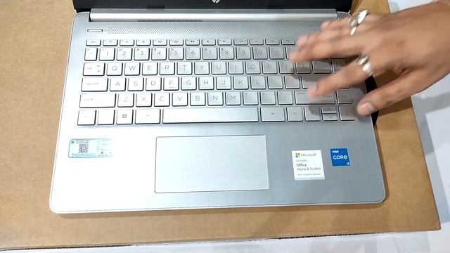 HP 11th Gen Core i3 | HP14-dq2606tu | 8 GB RAM +512 GB SSD | Win11 |Thin & Light Laptop for Student смотреть онлайн