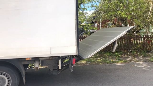 VOLKSWAGEN CRAFTER 2.5 TDi смотреть онлайн