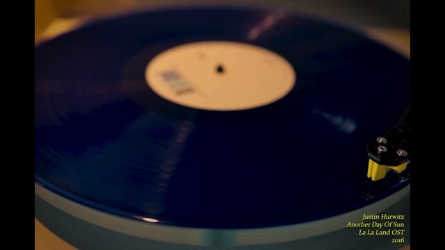[Playvinyl] La La Land (Soundtrack) - Another Day Of Sun смотреть онлайн