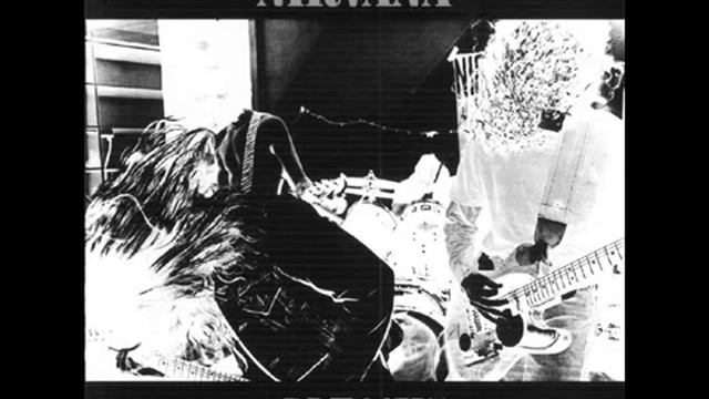 Nirvana - About a Girl [Bleach 1989] смотреть онлайн