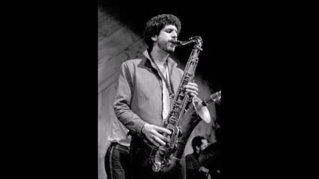 Bob Berg and Tiger Okoshi play "Ceora" Pooh's Pub Boston 1980 смотреть онлайн