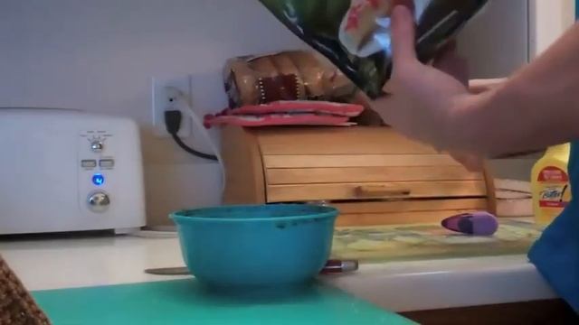 The Dream: Ep 10 // Chocolate Eggs!? смотреть онлайн