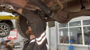 ЗАМЕНА РЕАКТИВНЫХ ТЯГ И МАСОК ФАР НА НИВЕ