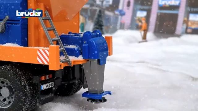 Снегоуборочная машина Bruder Mercedes Benz Arocs 03-685 смотреть онлайн