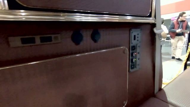 【キャンピングカー】【035】シンプルなフルフラットが良いね！日産クリッパーバンをキャンピングカーにしたらこんな感じ　2019大阪キャンピングカーショー смотреть онлайн