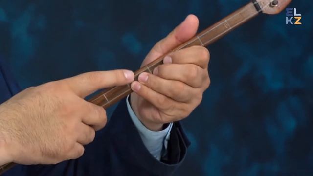 Домбыра үйрену/2-ші сабақ/ Сол қолдың перне басу әдістері смотреть онлайн