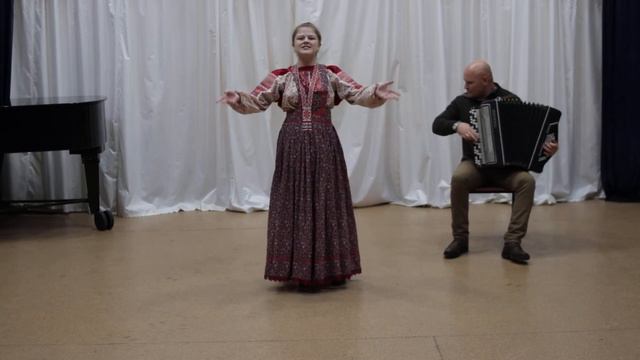 ,,Ай, ты Наташа,, Ксения смотреть онлайн