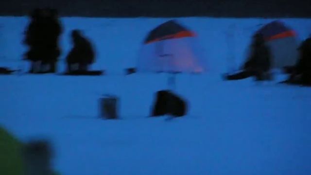 Рыбалка на дойке близ Архангельска 04.01.2012 смотреть онлайн