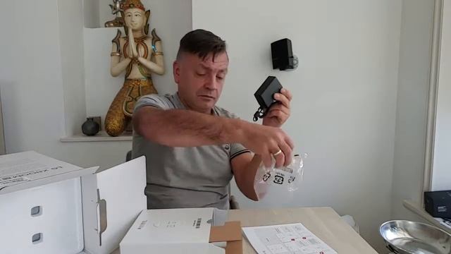 Unboxing LG Smartspeaker WK7 смотреть онлайн