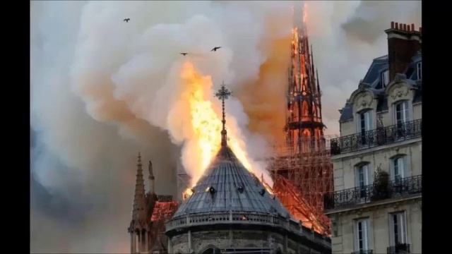 Notre dame De Paris -Avec De Tristesse смотреть онлайн