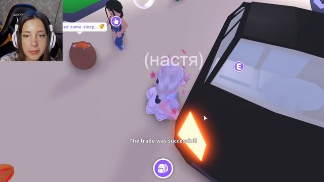 ДАРЮ ПИТОМЦЕВ БЕДНЫМ в Адопт ми! | Даю новичкам петов в Adopt Me Roblox | Роблокс по-русски смотреть онлайн