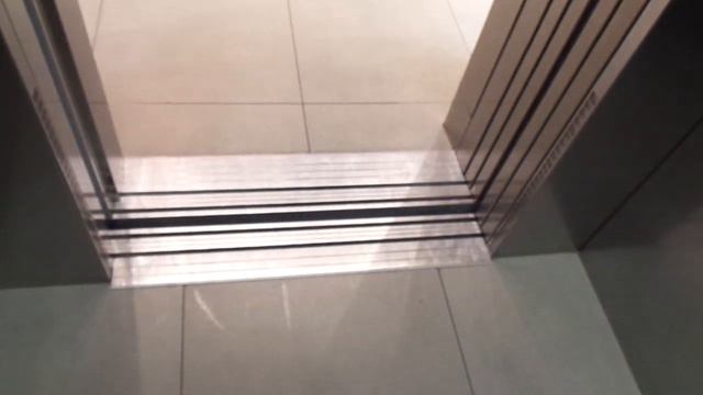 Brand-New 2018 KONE Monospace MRL Traction Elevator @ H&M, Nautica Shopping Center, Tallinn, Estoni смотреть онлайн