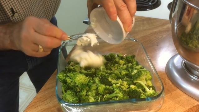 Fishing for Crappie Cakes (in the snow flakes) смотреть онлайн