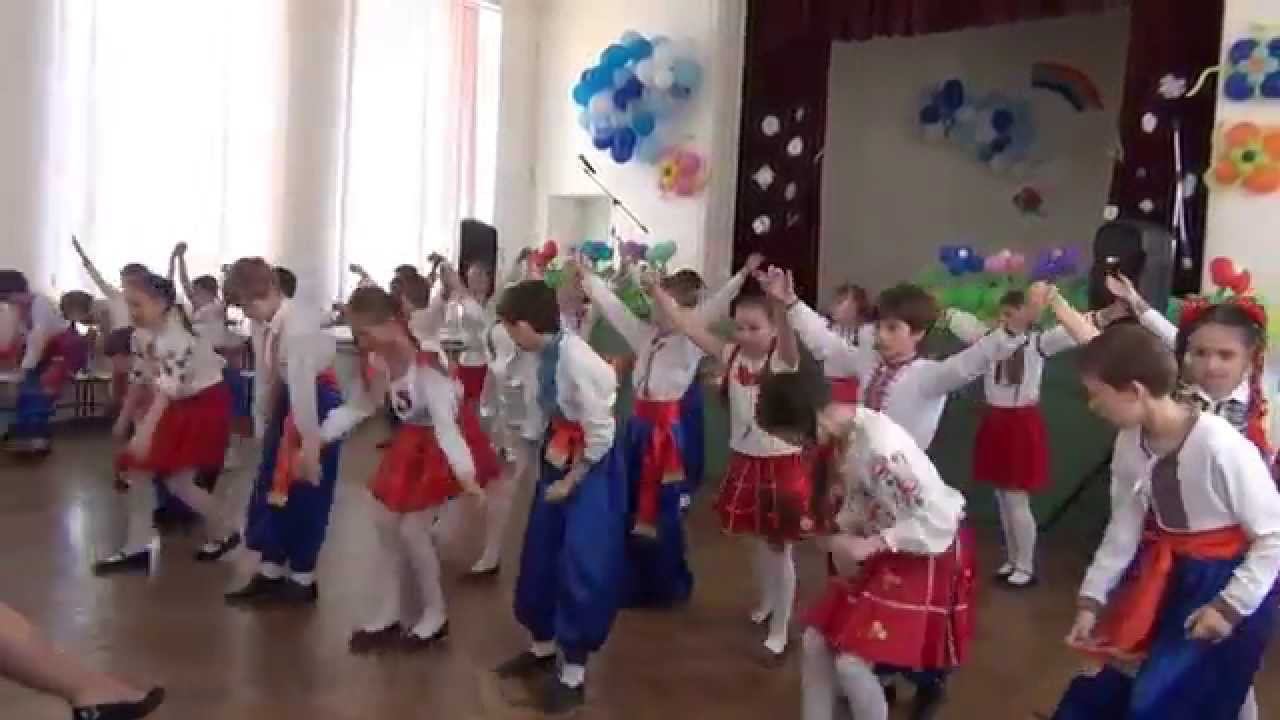 Спектакль "Снегурочка", 4-Б класс Гимназии № 116, г. Харьков смотреть онлайн