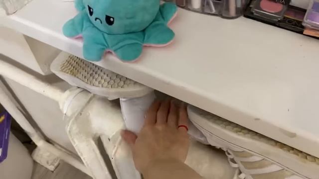 ВЛОГ: . День Х настал. Краску для плитки купила. Кира сказала - Кира сделала. смотреть онлайн