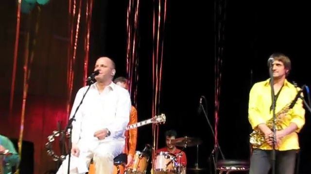 Кортнев читает записки из зала смотреть онлайн