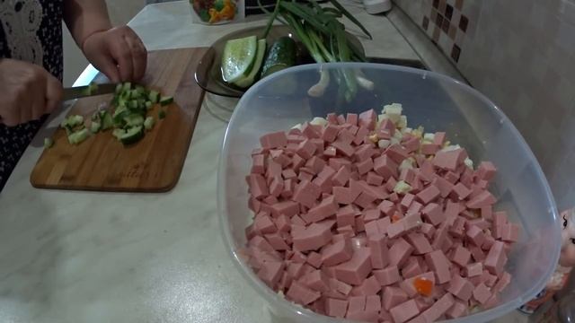 Бесподобный ОЛИВЬЕ без горошка! смотреть онлайн