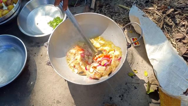 Village life Women Morning Routine। Cooking Village Style Chicken And Eating। Indian Village Vlog смотреть онлайн