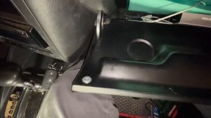 Ремонт крышки бардачка Golf 4