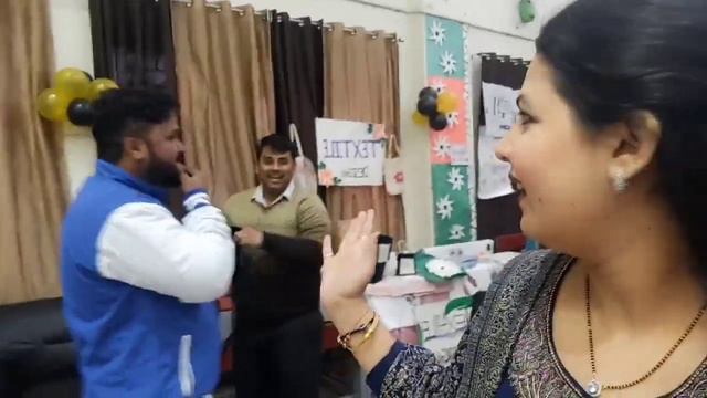 Happy retirement my hero dad 🎉 | papa ka retirement program| Nidhi tekaria vlogs смотреть онлайн