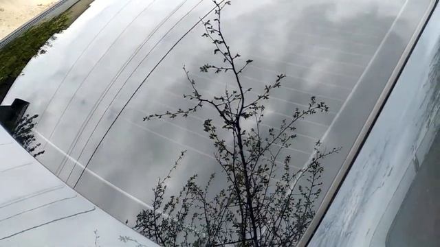 Зачем нужны эти чёрные точки по краям стёкол?! смотреть онлайн
