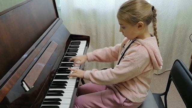 Кабалевский "Маленькая полька" Ханжина Анастасия смотреть онлайн
