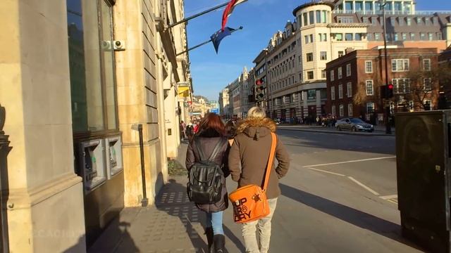 LONDON WALK | Knightsbridge to Holborn, via Piccadilly Circus and Shaftesbury Avenue | England смотреть онлайн