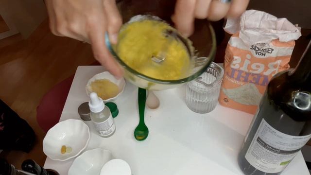 Осенняя маска для сухой кожи смотреть онлайн