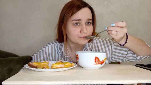 МУКБАНГ | КУРИНЫЙ СУП | БУТЕРБРОД | КОФЕ