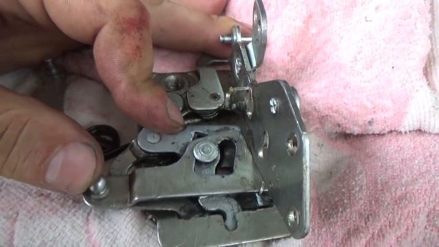 Замок двери багажника УАЗ Патриот. Мучаюсь смотреть онлайн