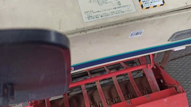 Пресс-подборщик Yanmar YRBA710 самоходный смотреть онлайн