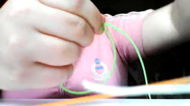 DIY: Браслеты из резиновых трубочек. 🆒:-) смотреть онлайн