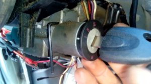 Замена личинки замка зажигания и контактной группы Nexia Opel матиз и подобные